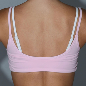 Soutien-gorge de sport double couche à col rond et bretelles réglables ultra-doux pour femmes, fabriqué sur mesure par des fabricants OEM - Product Image 4