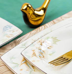 Produsen 2025 peralatan makan keramik mewah ringan baru 16 Set pola Peony 4 orang makan kreatif tulang cina Set peralatan makan - Product Image 3