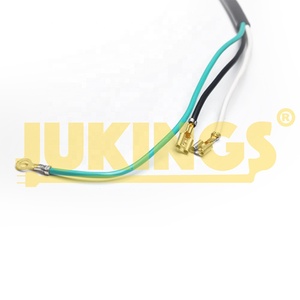 <span class=keywords><strong>Cordon</strong></span> d'<span class=keywords><strong>alimentation</strong></span> de 3 pieds 16AWG SJT approuvé par l'ETL pour fours à 3 fils 13Amp NEMA 5-15p Plug Copper Home Appliance Extension Cord - Product Image 4