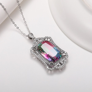 Collana con ciondolo in pietra colorata sfumata per donna, elegante catena a clavicola, gioiello alla moda, idea regalo - Product Image 4