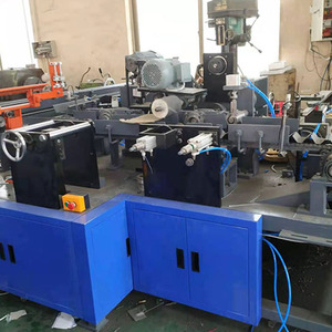 Ligne de production industrielle de machines à fabriquer des cônes en papier avec fonction de <span class=keywords><strong>flocage</strong></span> automatique intégrée, collage et séchage pour le <span class=keywords><strong>textile</strong></span> - Product Image 1