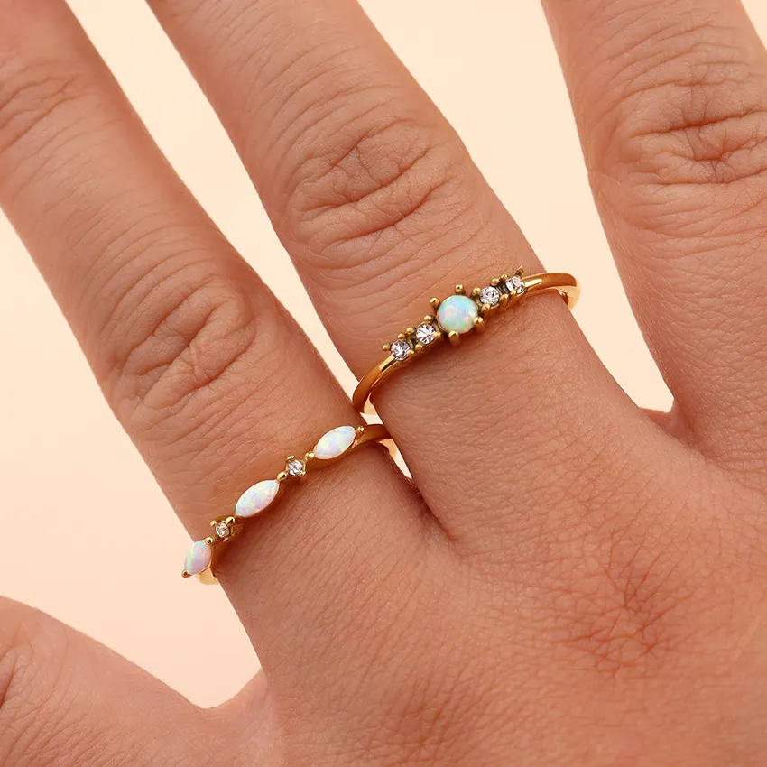 Natuurlijke Ethiopische Opaal Edelsteen Ring Roestvrij Staal Sieraden Gouden Ring Leverancier Fijne Sieraden Fabrikant Maansteen Ring