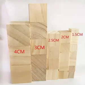 Venta al por mayor de madera dados personalizados sin terminar logotipo cubo bloques de madera barato entretenimiento dados para juegos y diversión