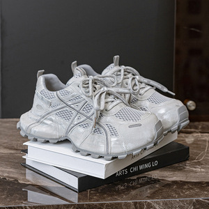 Chaussures de sport de luxe haut de gamme pour femmes 2026, idéales pour les activités de plein air, chaussures de sport glamour, chaussures personnalisées - Product Image 2