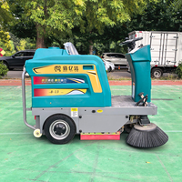 Balayeuse Électrique Autoportée de Qualité Supérieure 1300mm, Certifiée CE, Vente Directe Usine, Personnalisable, Balayeuse Industrielle pour le Contrôle de la Poussière sur Route