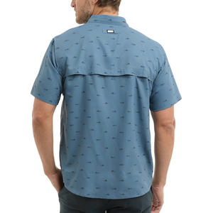 Camisa de pesca con capucha de seda de leche bordada 100% poliéster, diseño personalizado, ventilada, con botones, de alto rendimiento. - Product Image 2