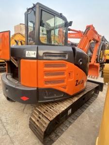 รถขุดตีนตะขาบฮิตาชิ ZX65 มือสองจากญี่ปุ่น น้ำหนัก 6.5 ตัน ควบคุมด้วย PLC พร้อมเครื่องยนต์ เกียร์ และปั๊ม ขาย - Product Image 4
