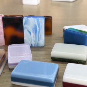 Ensemble de Mahjong Américain Personnalisé Acrylique 166 Tuiles de Mahjong Jeu de Rami Singapour Mahjong Personnalisé Mah Jong - Product Image 5