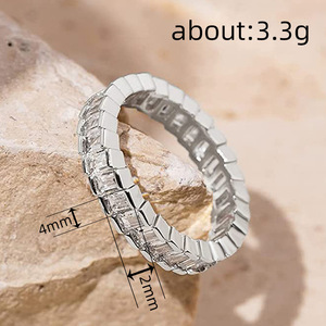 Anello Minimalista Geometrico Quadrilatero per Donna, Gioiello da Dito alla Moda - Product Image 4
