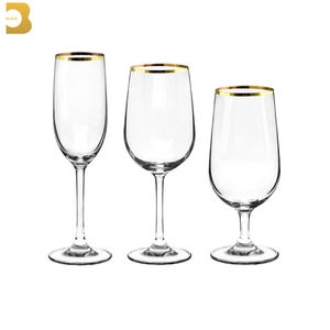 Vaisselle classique en cristal sans plomb, détails dorés de luxe, fabriquée à la main, avec verre à vin rouge, collection élégante de verres à vin, marque BLAIS - Product Image 2