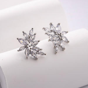 أقراط شرابة هندسية حديثة على الطراز الكوري ، مجموعة كاملة من أقراط الزركون للعين والحصان ، مزاجه رائع - Product Image 5