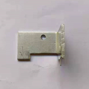 Dissipateur thermique en aluminium Melt Eruption pour PCB, dissipation de chaleur, montage en coin à 90 degrés - Product Image 1