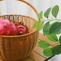 Opvouwbare handgemaakte ronde PP mand in Japanse stijl met rieten look en afneembaar handvat; Mand voor boodschappen, picknick, fruit/groente opbergen