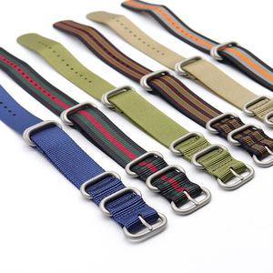 <span class=keywords><strong>Bracelet</strong></span> de <span class=keywords><strong>montre</strong></span> intelligent personnalisé en <span class=keywords><strong>tissu</strong></span> nylon, <span class=keywords><strong>bracelet</strong></span> de <span class=keywords><strong>montre</strong></span> 20 MM avec boucle en acier inoxydable, <span class=keywords><strong>bracelet</strong></span> <span class=keywords><strong>18mm</strong></span> 20mm 22mm 24mm - Product Image 3