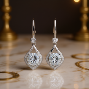 Orecchini Pendenti Classici in Oro Bianco con Cristalli e Strass, Design Geometrico per Matrimoni, Gioielli da Donna in Argento 925 - Product Image 2