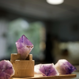 Bán Buôn Đánh Bóng Thạch Anh Tím Thạch Anh Tự Nhiên Tinh Thể Thạch Anh Đá Quý Khoa Học Khoáng Sản Đá Xu Hướng Thời Trang Đám Cưới Kỳ Nghỉ Trang Trí Nội Thất - Product Image 3