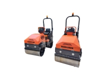 Compacteur routier mini à double tambour hydraulique vibrant avec système d'arrosage pour le compactage de l'asphalte et du sol