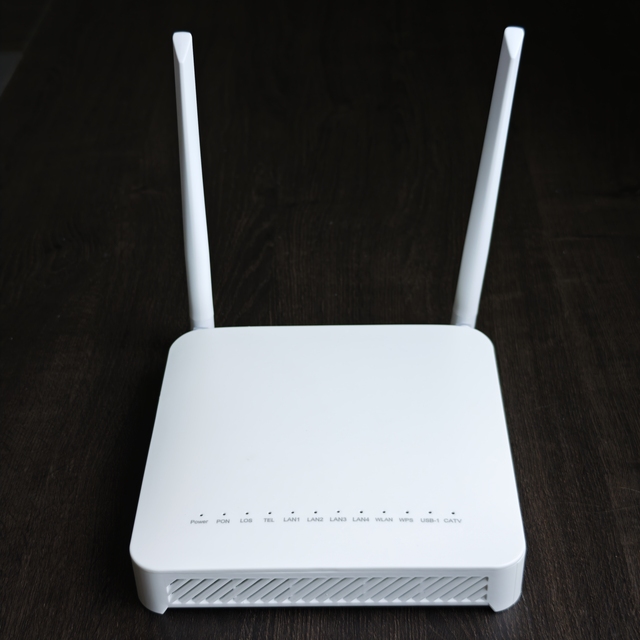 GPON ONU 4GE Dual Band WiFi CATV IPTV FTTH XPON ONT for ISP Triple Play Solution Support IPTV service /IGMP /VLAN configuration