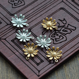 Copper Sunflower Connector 15mm Antique Style For Hairpin <b>Tassel</b> DIY <b>Earring</b> Material - Product Image 3