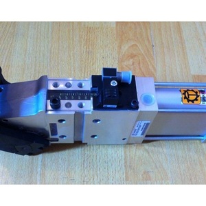 TUNKERS APC Miniature Train Frame ACU-230-1-4-007-V01 12V 12A Composant industriel en fonte - Product Image 1