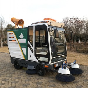 Máquina barredora de cuatro ruedas automática para exteriores, industrial, para limpieza de calles - Product Image 1