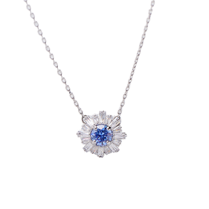 Collier unisexe en alliage de zircon plaqué rhodium avec motif floral bleu frais, éclat élégant et serti de griffes - Cadeau - Product Image 1