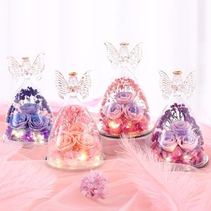 Statuette di Angeli sotto Cupola di Vetro - Regali di Natale e Compleanno per Donne, Mamme, Mogli - Confezione Regalo con Rose Vere Conservate, Fiori Eterni - Product Image 5