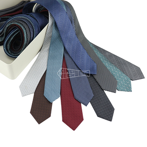 Fabricants de motifs Tatreez Cravates en polyester à impression personnalisée Cravates de luxe pour hommes Corbatas Para Hombres pour hommes - Product Image 3