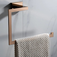 Ensemble d'accessoires de salle de bain contemporains en laiton doré rose : porte-serviettes, porte-savon, pour usage domestique
