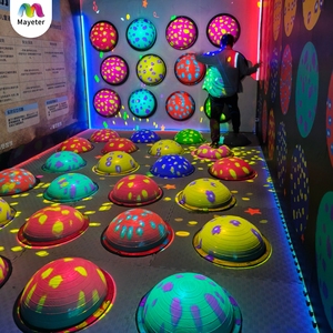 Salle de jeu immersive Mayeter de grande envergure avec projection interactive de balles rebondissantes pour aire de jeux intérieure - Product Image 6