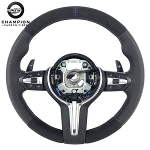 Volante Deportivo de Fibra de Carbono con Pantalla LED para Modelos M2/M3/M4 para F20/F21/F22/F30/F31/F32/F34 - Interior de Cuero para Automóvil - Product Image 1
