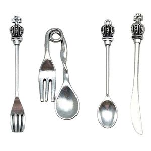 Retro Silver Alloy <b>Dinner</b> <b>Knife</b> Spoon Pendant For Bracelet Making Mixed Shapes Zinc Alloy Plated Jewelry Findings - Product Image 5