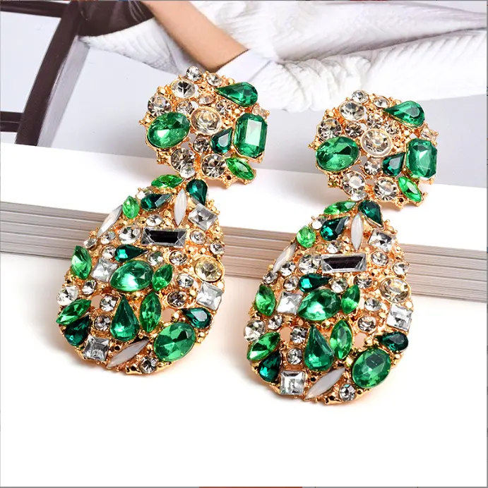 Boucles d'oreilles pendantes à cristaux colorés pour femmes, bijoux en métal avec strass, de haute qualité, accessoires tendance, nouvelle collection