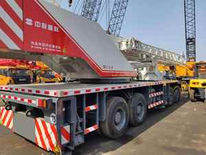 Gru su Camion Usata <span class=keywords><strong>Zoomlion</strong></span> QY50D da 50 Tonnellate, Gru Montata su Camion per Costruzioni, Sollevatori da Cantiere Usati da 50 Tonnellate - Product Image 6