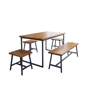 Ensemble de salle à manger en bois massif comprenant une banquette robuste et des chaises assorties, alliant charme rustique et design moderne. - Product Image 1