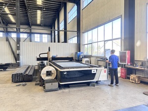 สนามแพเดิลแบบพาโนรามาพร้อมกระจกนิรภัยป้องกันการระเบิดพิเศษ ทำให้สนามมีความสวยงามและสง่างามยิ่งขึ้น - Product Image 6