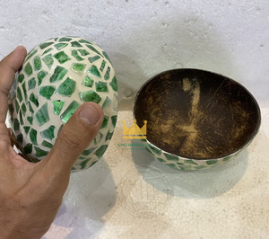 OEM Mosaic Mother of Pearl <b>Coconut</b> <b>Shell</b> Bowls Decorative Candy Bowls Sustainable Gift Items for Global Buyers - Product Image 4