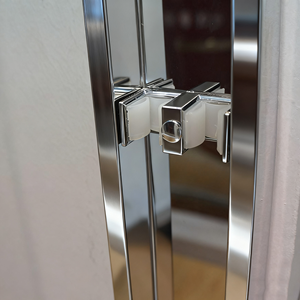 America Hospital Écran de douche de salle de bain Chrome Straight Tempered Glass <span class=keywords><strong>Shower</strong></span> Room Bypass Sliding Bathroom <span class=keywords><strong>Shower</strong></span> Door - Product Image 6