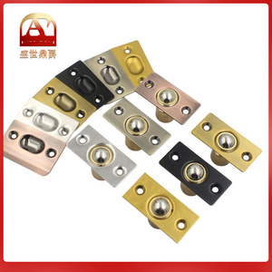 Loquet de porte dissimulé réglable en acier inoxydable brossé, design minimaliste pour portes en bois avec réglage de hauteur de 10 mm - Product Image 5