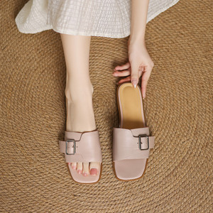 Sandalias Planas de Cuero con Hebilla Metálica y Correa Delantera y Trasera, Estilo Veraniego, Tendencia de Moda, Casuales, para Vacaciones y Playa - Product Image 6