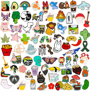 Pin de Lapela Personalizado com Design de Animal de Anime Fofo, Pin de Metal Personalizado para Roupas e Chapéus - Product Image 2