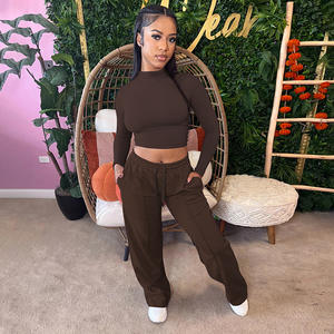 Completo <span class=keywords><strong>Donna</strong></span> Due Pezzi con T-shirt a Collo Tondo e <span class=keywords><strong>Pantaloni</strong></span>, <span class=keywords><strong>Tuta</strong></span> Casual con <span class=keywords><strong>Pantaloni</strong></span> a Gamba Larga, Top Corto a Maniche Lunghe, Completo Autunnale - Product Image 4