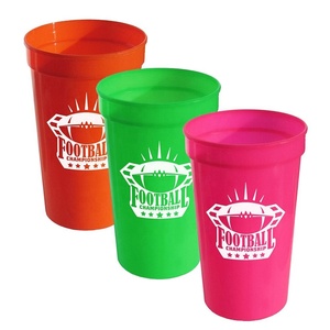 red stadium cups Custom Food grade green black white large orange stadium Drinking cups 22 oz 22oz plastic stadium cups with lid
