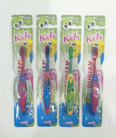 Brosse à dents pour adultes avec nettoyeur de langue / Cadeau dentaire / Nouveaux produits à vendre