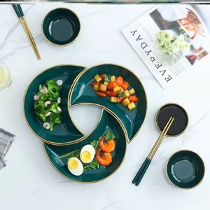 Đám Cưới Sang Trọng Sứ Món Tráng Miệng Phục Vụ Đĩa Sáng Tạo Nửa Mặt Trăng Gốm Snack Tấm Set - Product Image 1