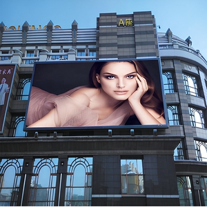 Pantalla LED para exteriores fija de 960x960 mm, IP65 a prueba de agua, alto brillo, cartelera digital 3D para publicidad deportiva en estadios - Product Image 1