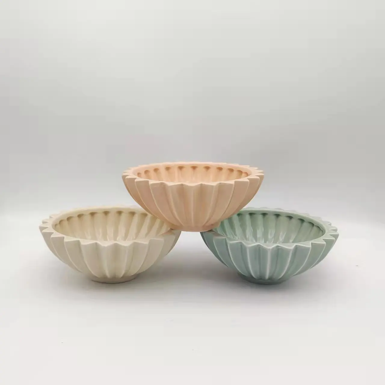 Dekorasi Desain Modern Cina Keramik Vas Bunga Mangkuk Grosir Pot Vas Porselen Antik untuk Pernikahan