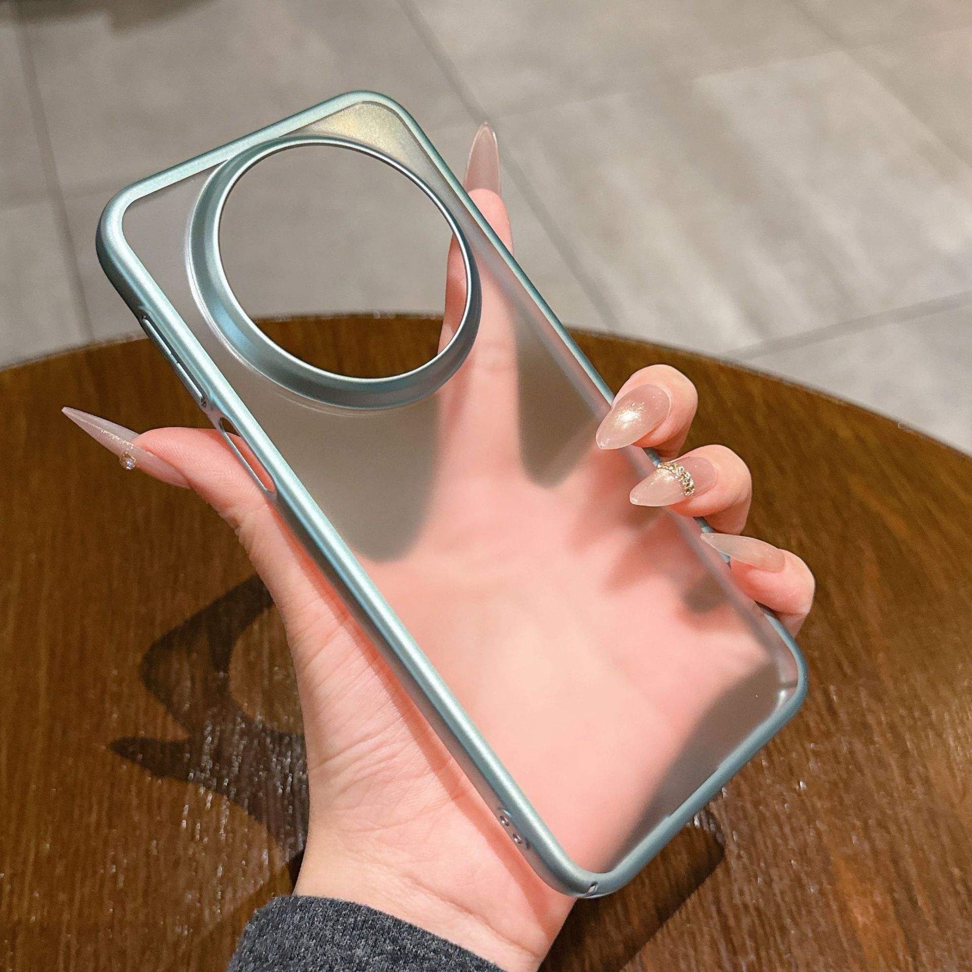 สีเขียว