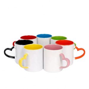 Mug publicitaire personnalisé 11 oz avec poignée cœur bicolore, revêtement céramique pour sublimation, idéal pour le bureau et les mariages - Product Image 1