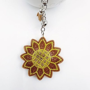 Abalorios de diseño con cuentas, elegantes patrones de bordado, dijes de bordado con cuentas de primera calidad, joyería artesanal artística - Product Image 2